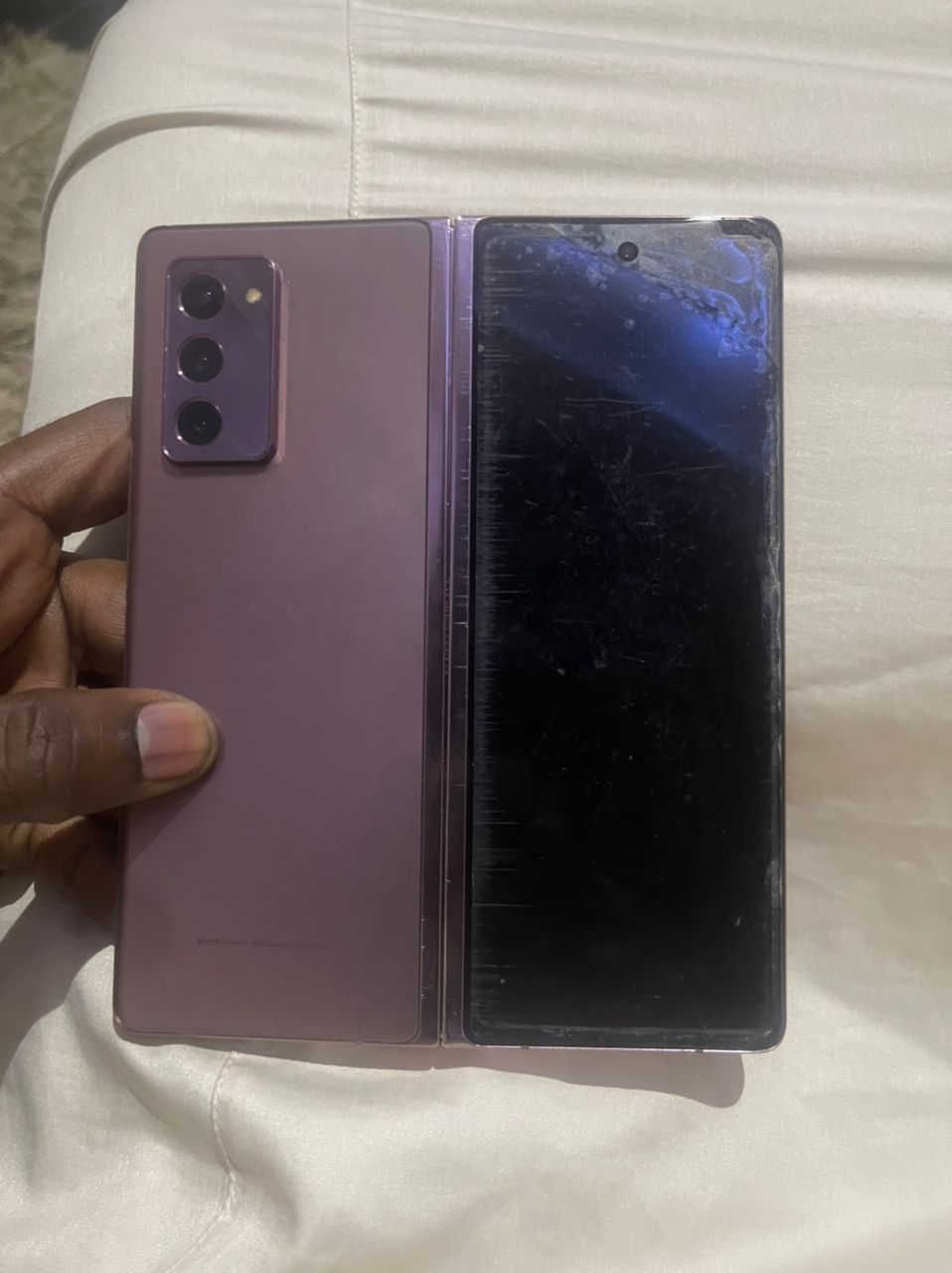 USED SAMSUNG FOLD 2