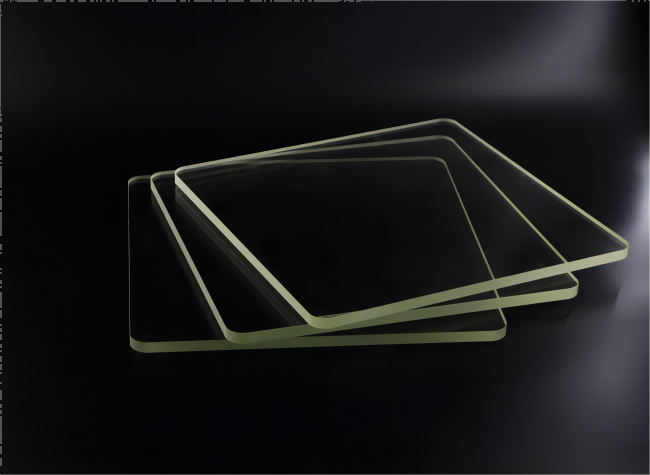 P904 GLASS
